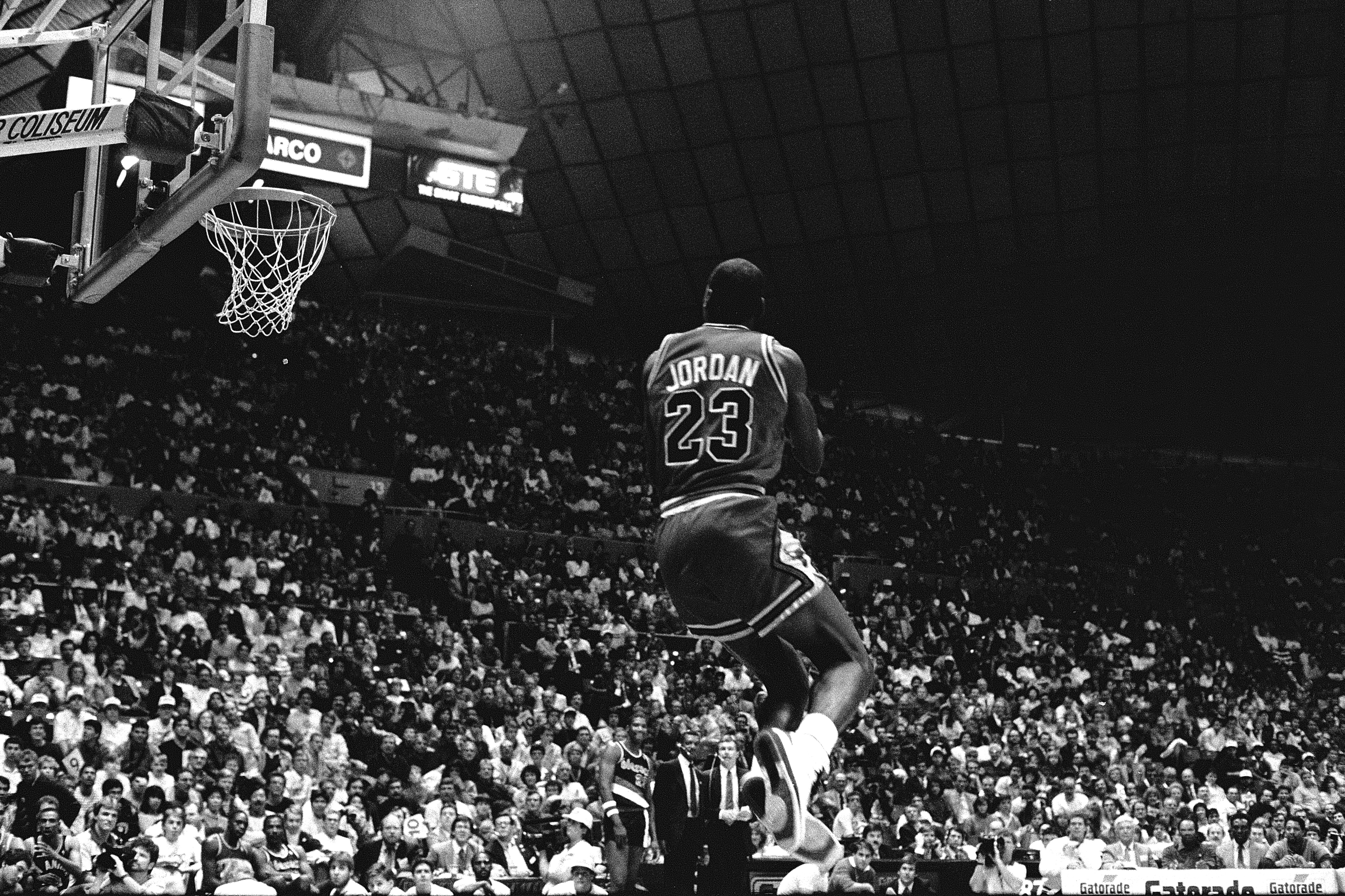 SEATTLE, WA - FEBRUARY 7: Michael Jordan #23 of the Chicago Bulls attempts ...